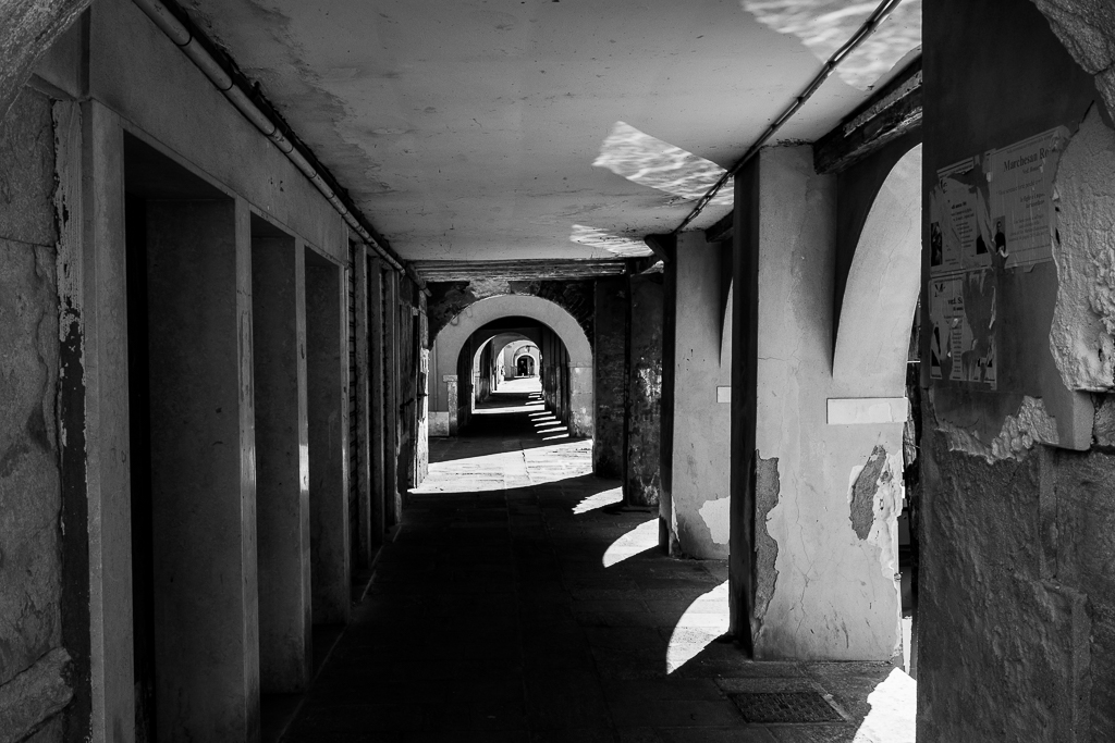 13) Girar per Borghi.jpg